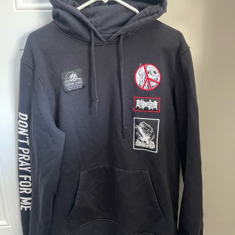 Lurking class “don’t prey for me” Black Graphic Hoodie. Size Large